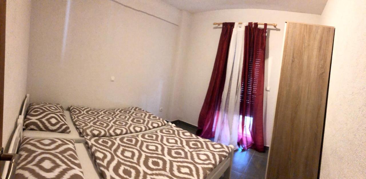 Apartmani Janja Starigrad Paklenica Exteriér fotografie