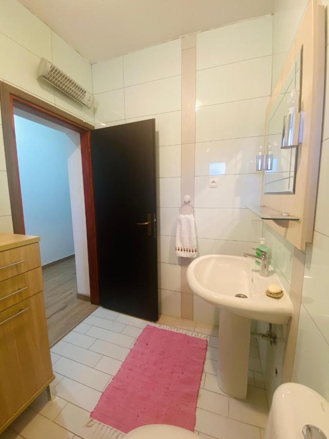 Apartmani Janja Starigrad Paklenica Exteriér fotografie
