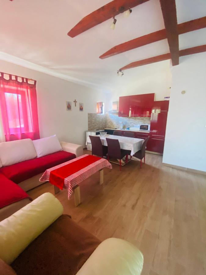 Apartmani Janja Starigrad Paklenica Exteriér fotografie